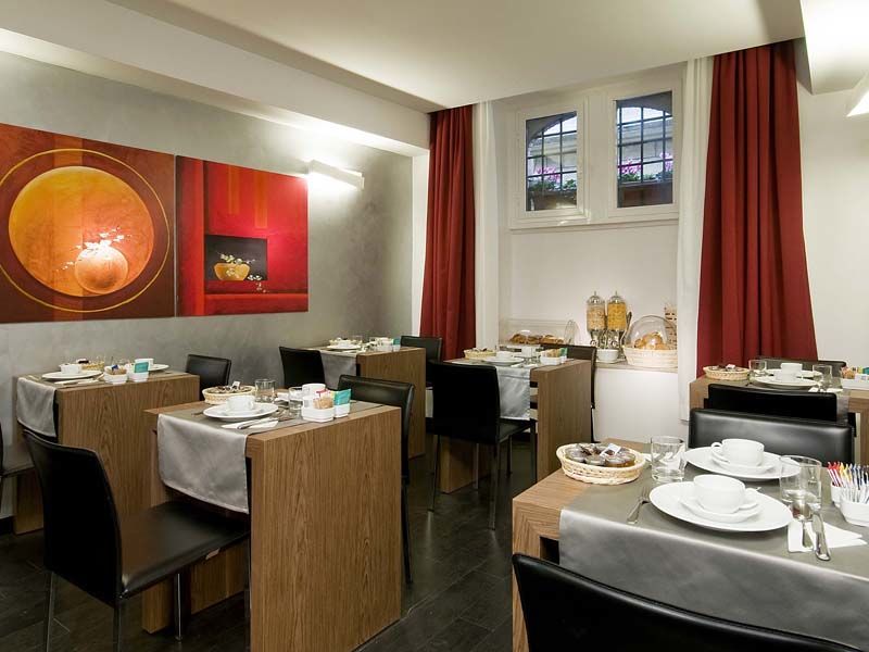 Rinascimento - Gruppo Trevi Hotell 4*